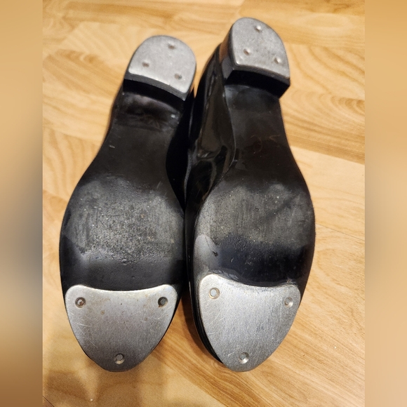 Tap Shoes by Theatricals Womens Size 8M - Picture 5 of 5